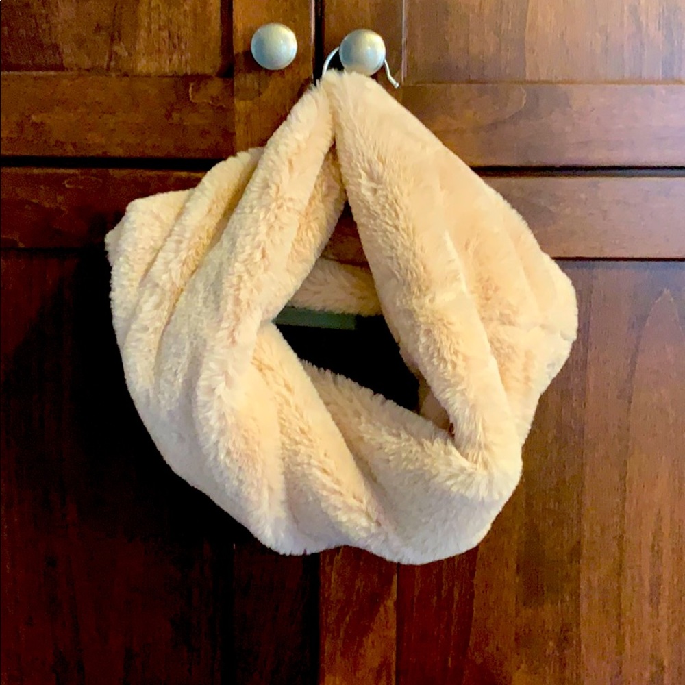 Crewcuts Girls Faux Fur Neck Warmer / Tube Scarf